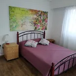 Διαμέρισμα Mikis' 1 Bedroom Near The And Center