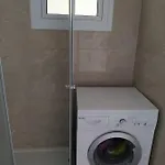 Διαμέρισμα Mikis' 1 Bedroom Near The And Center