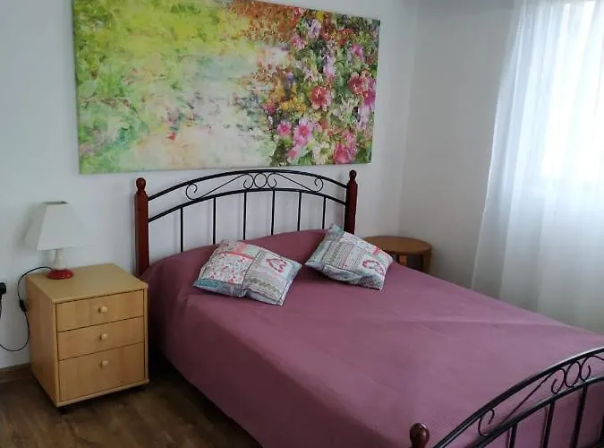 Апартаменти Mikis' 1 Bedroom Near The And Center